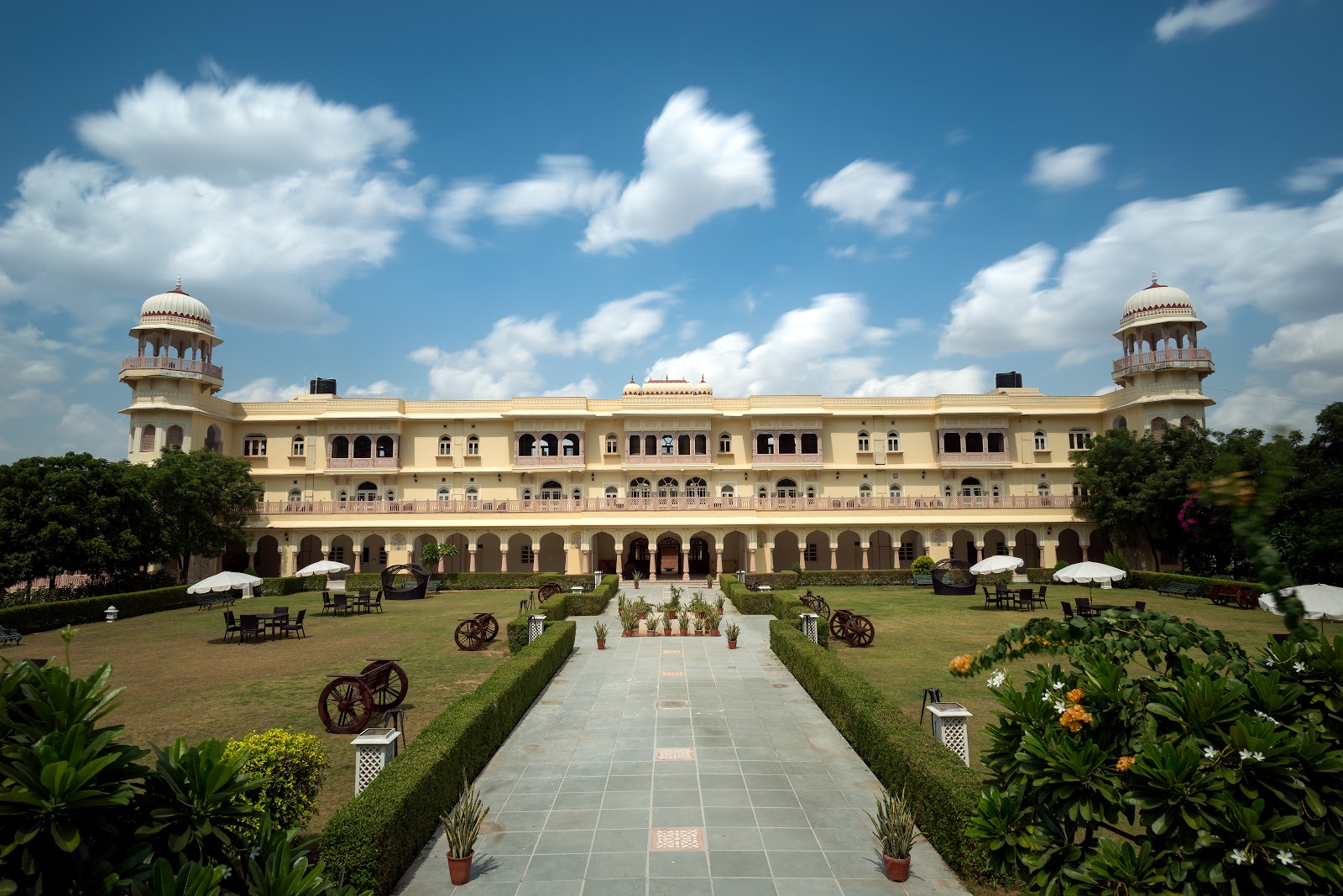 Best Wedding Venues for 500 Guests in Jaipur with Cost